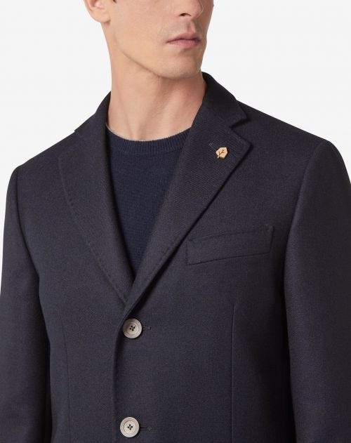 Single-breasted organic wool coat in grey