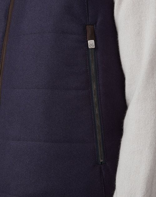 Padded gilet with eco-suede details in blue