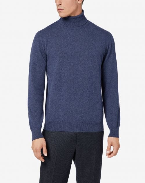Pure cashmere turtleneck in royal blue