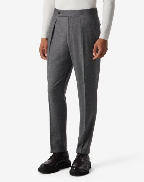 Pantalon gris clair avec 2 pinces en laine stretch