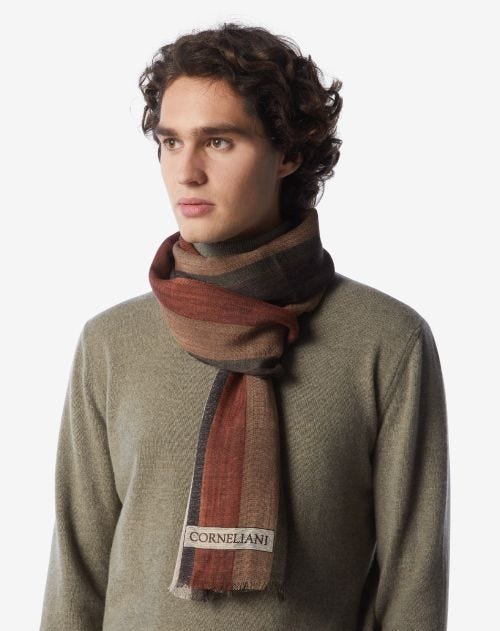 Beige sjaal in wol met geometrische ontwerpen